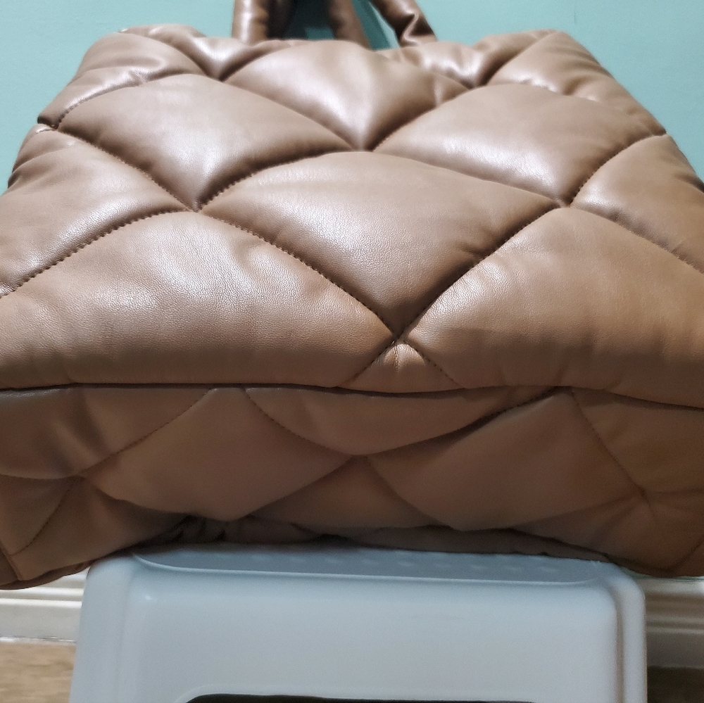 NWT STAND STUDIO Assante Diamond Taupe Brown Faux Leather Quilted Tote Bag - Picture 7 of 11